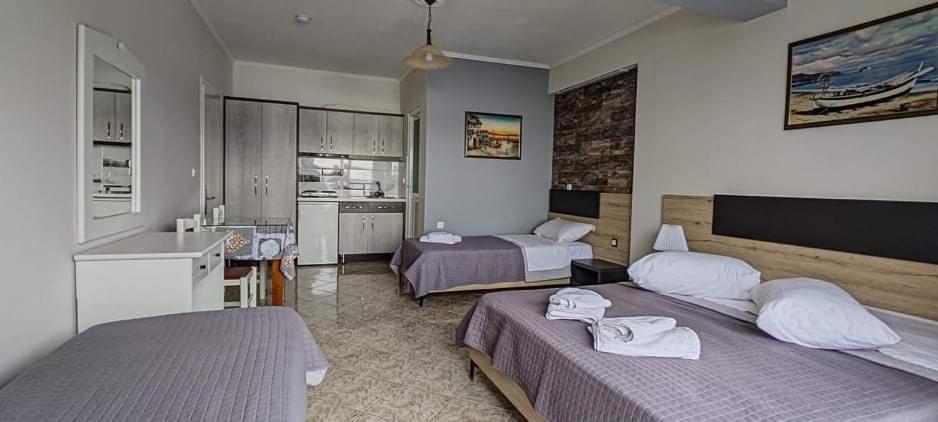 Hotel Klironomi Saranda Extérieur photo