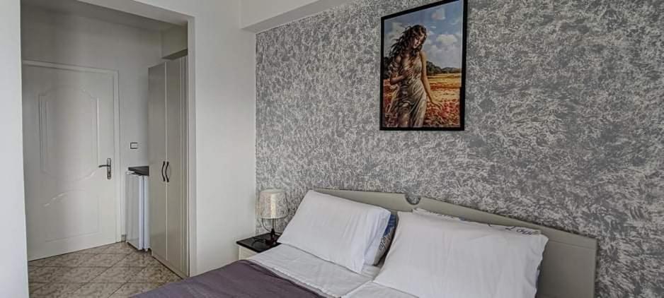 Hotel Klironomi Saranda Chambre photo