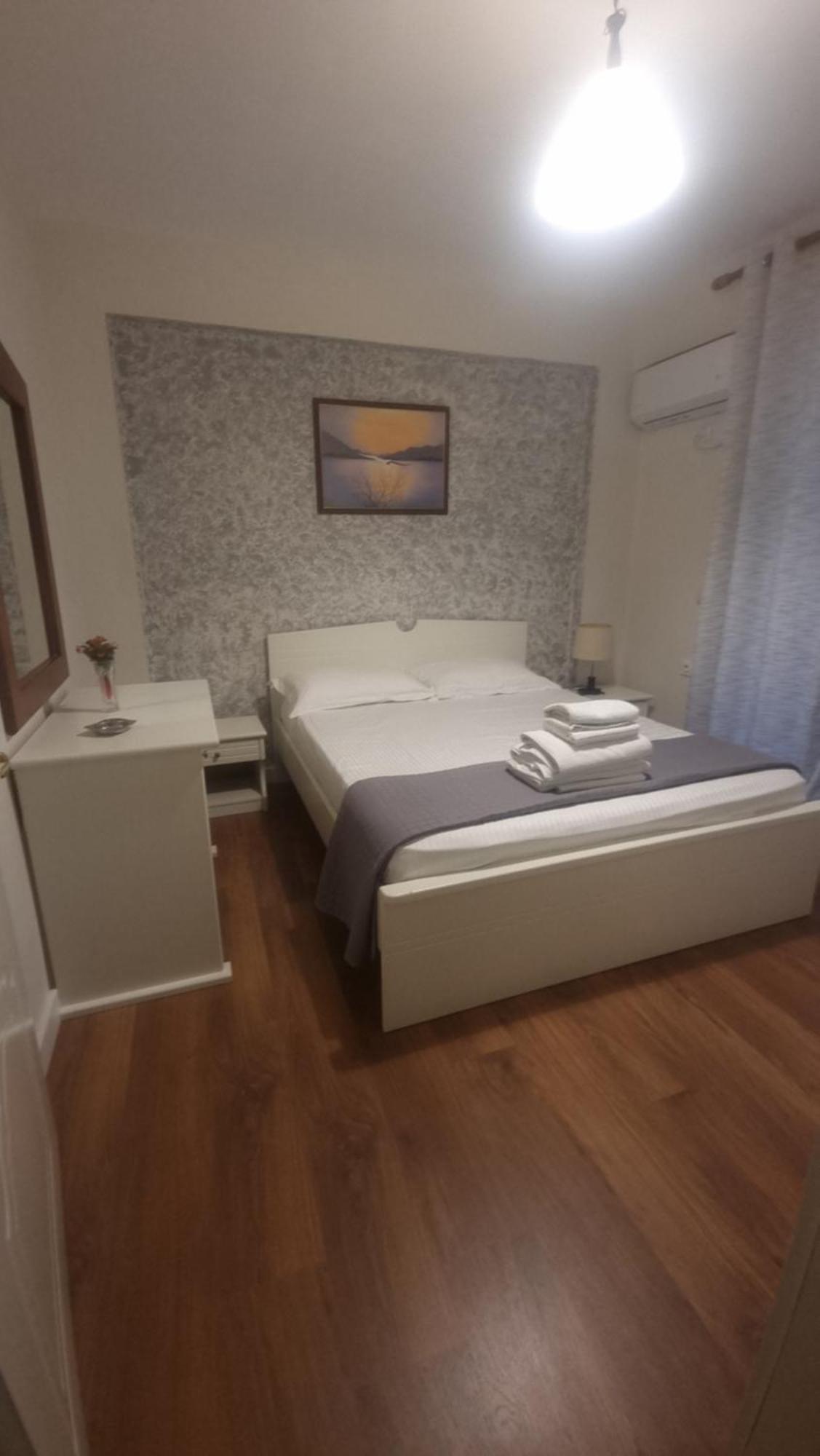 Hotel Klironomi Saranda Extérieur photo