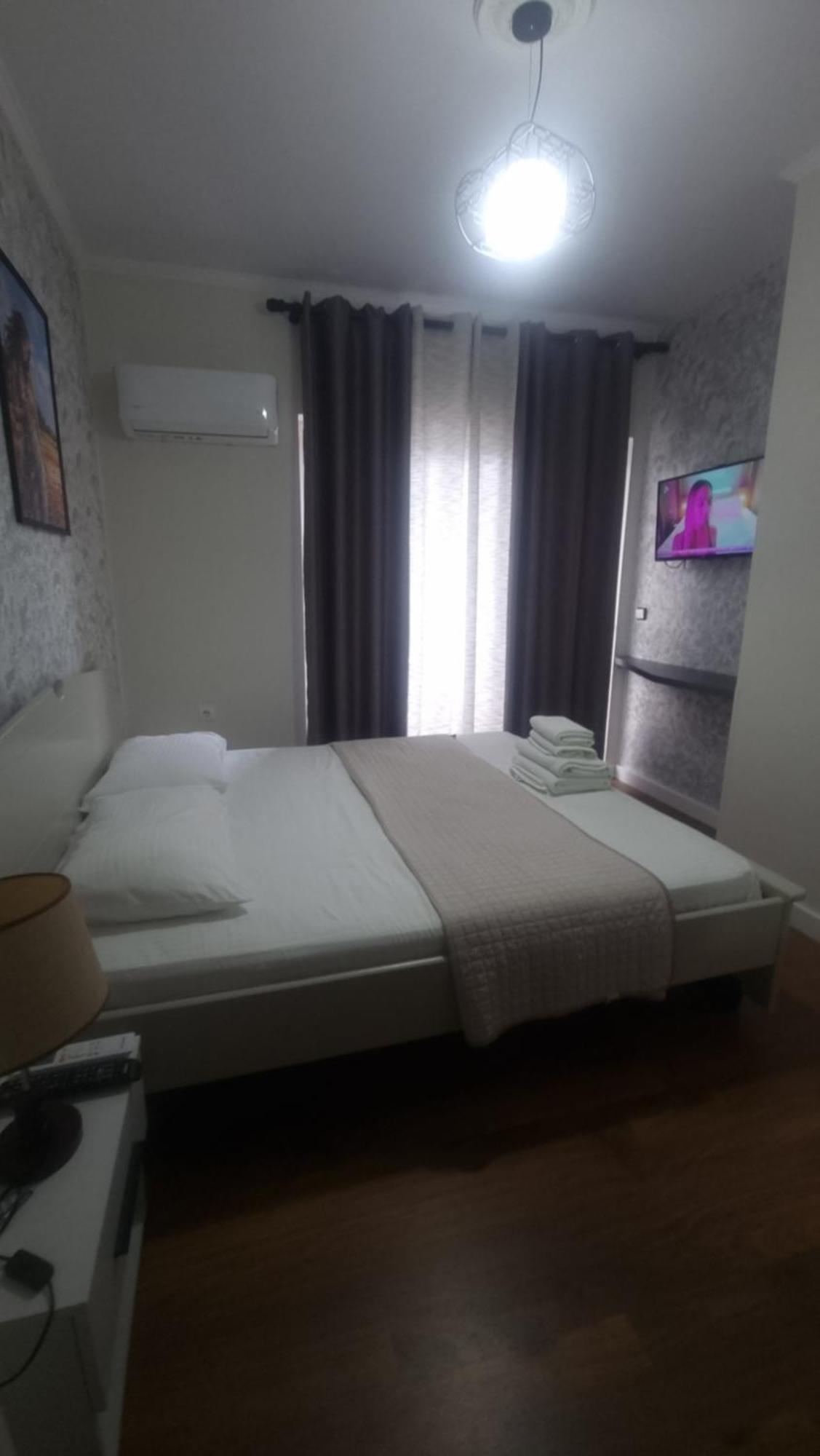 Hotel Klironomi Saranda Extérieur photo