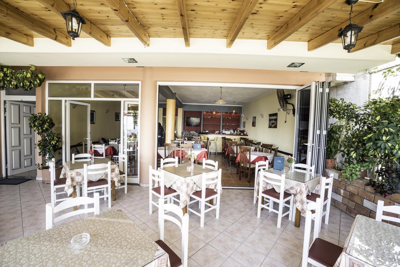 Hotel Klironomi Saranda Extérieur photo