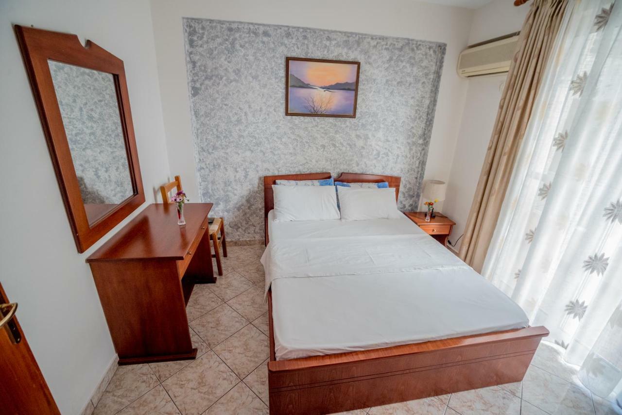 Hotel Klironomi Saranda Extérieur photo