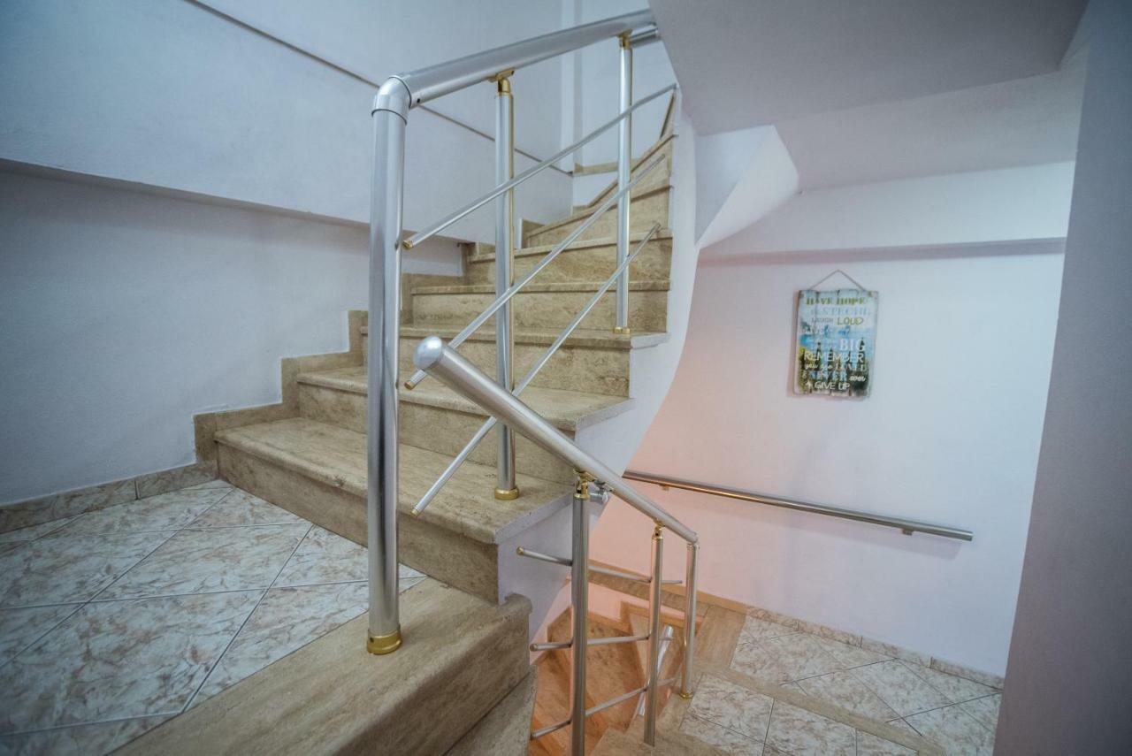 Hotel Klironomi Saranda Extérieur photo